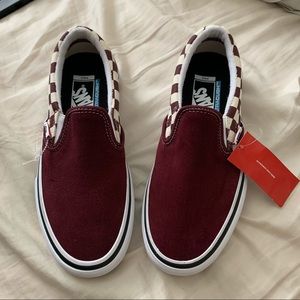 Vans slip on pro